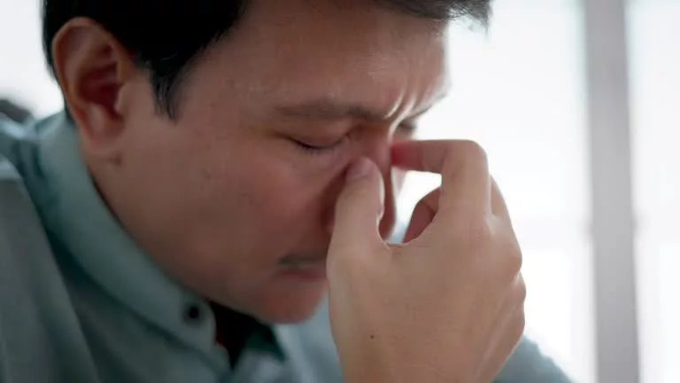 鼻塞示意